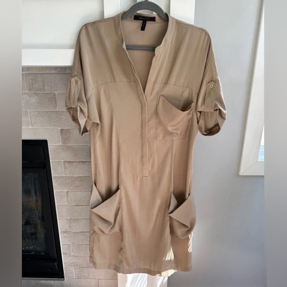 BCBGMaxAzria TAN DRESS - Small